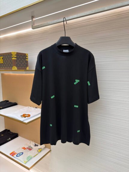Balenciaga 520 Label Print Short-Sleeve T-Shirt