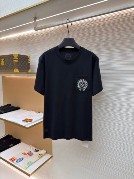 Chrome Hearts Gradient Horseshoe Logo Short-Sleeve T-Shirt