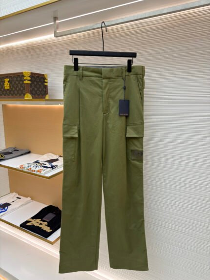 Louis Vuitton Portrait-Embroidered Cargo Trousers