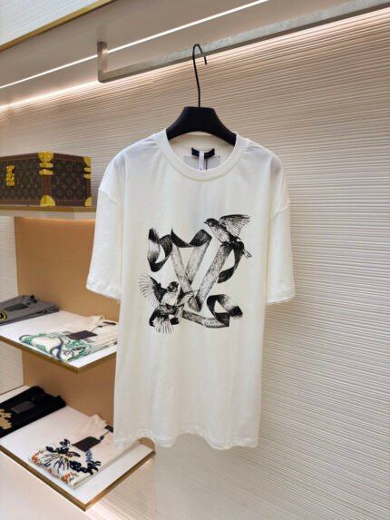 Louis Vuitton Animal Print Crewneck Short-Sleeve Top