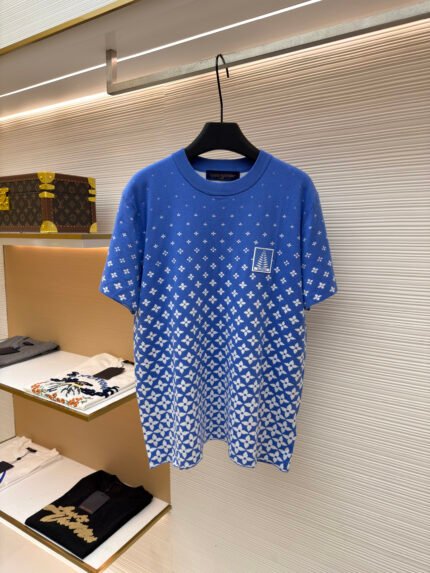 Louis Vuitton Snowflake-Patterned Knitted Short-Sleeve Top