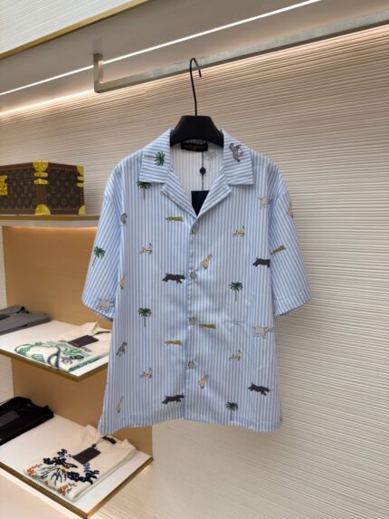 Louis Vuitton Short-Sleeve Shirt with Nostalgic Flora and Fauna Print and Stripes