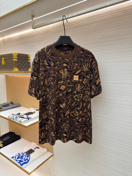 Louis Vuitton Leopard Jacquard T-Shirt