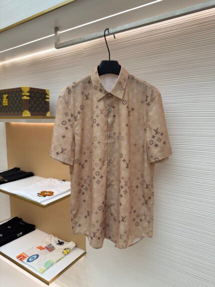 Louis Vuitton Monogram All-Over Print Short-Sleeve Beach Shirt