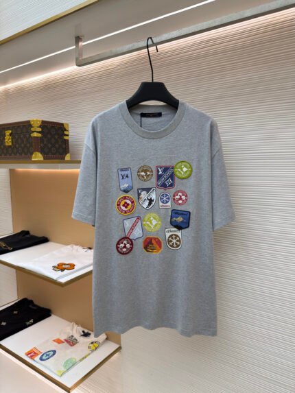Louis Vuitton Ski Collection Short-Sleeve Crewneck T-Shirt