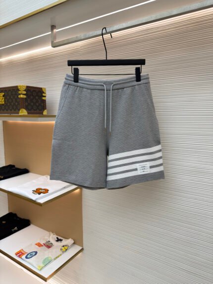 Thom Browne Ripple-Effect Shorts