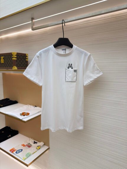 Loewe Artist-Inspired Cotton Short-Sleeve Top with Hand-Embroidered Piping [Women's]