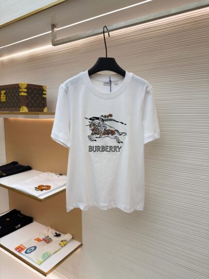Burberry Sketch Knight Logo Short-Sleeve T-Shirt [Women's]