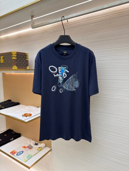 Fendi Crew-Neck Short-Sleeve T-Shirt with Goldfish Print and Embroidery