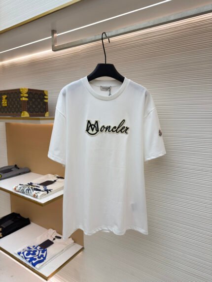 Moncler Short-Sleeve T-Shirt with Embroidered Logo Patch