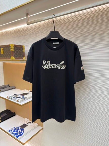 Moncler Short-Sleeve T-Shirt with Embroidered Logo Patch