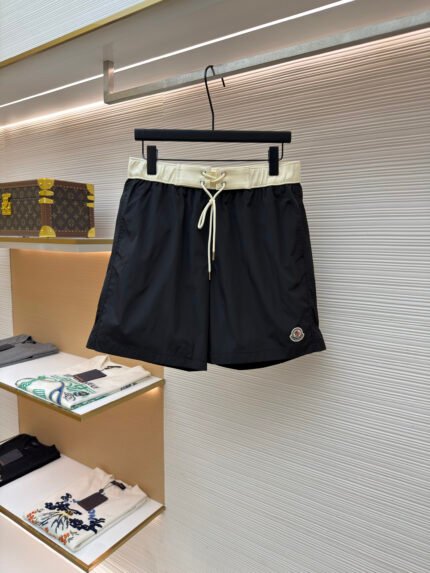Moncler logo drawstring swim shorts